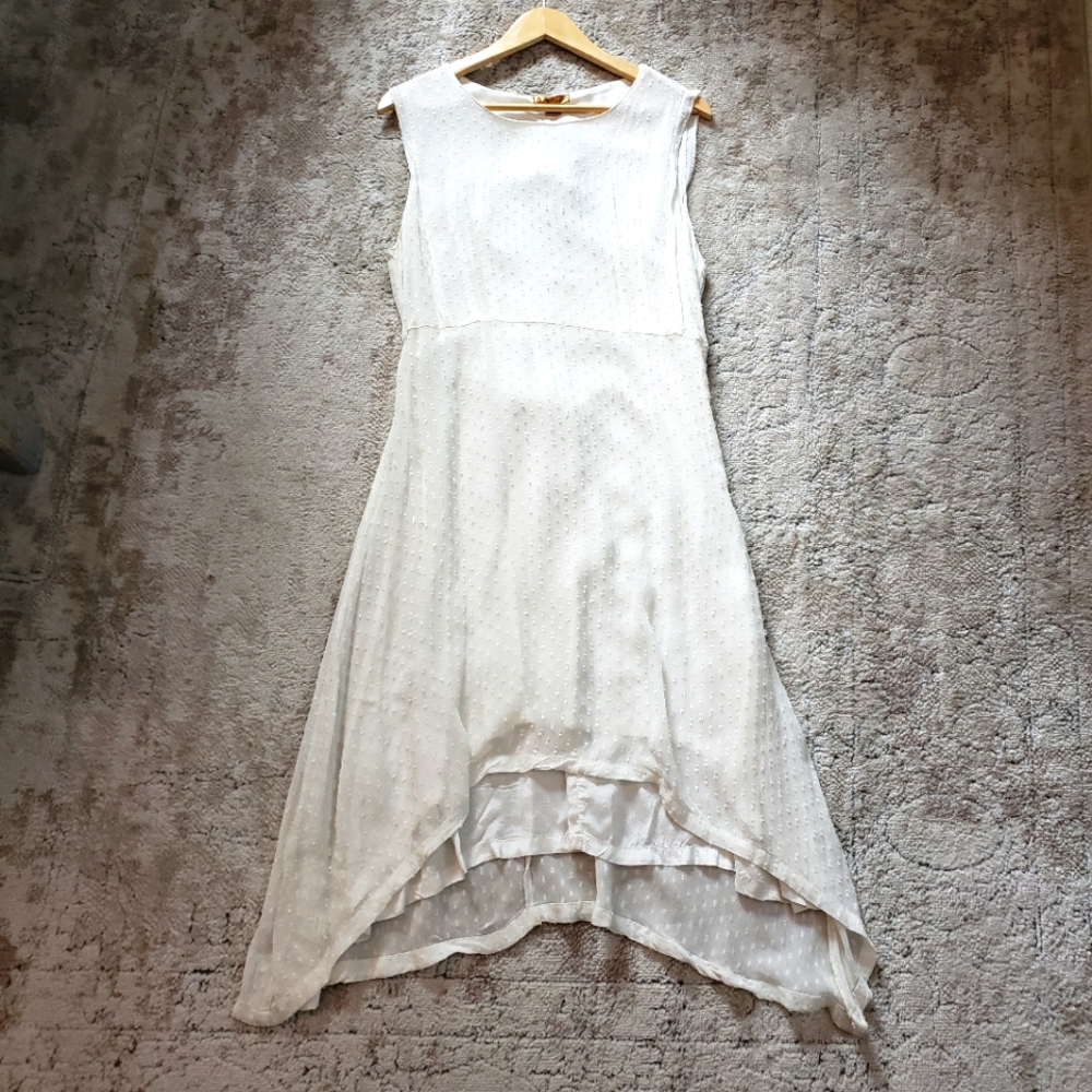April Cornell Cream Sleeveless High-Low Midi Dress - size L